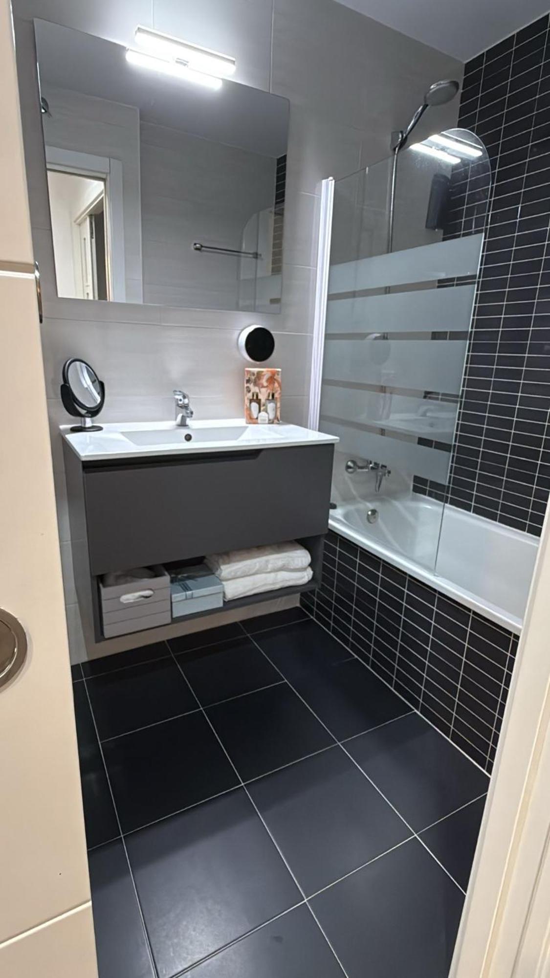 Apartment Castro Holidays - Con Parking Incluido Castro Urdiales